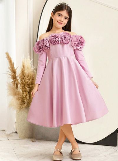 ai-product-45980 Романтична мини рокля с флорална дантела и стегната талия